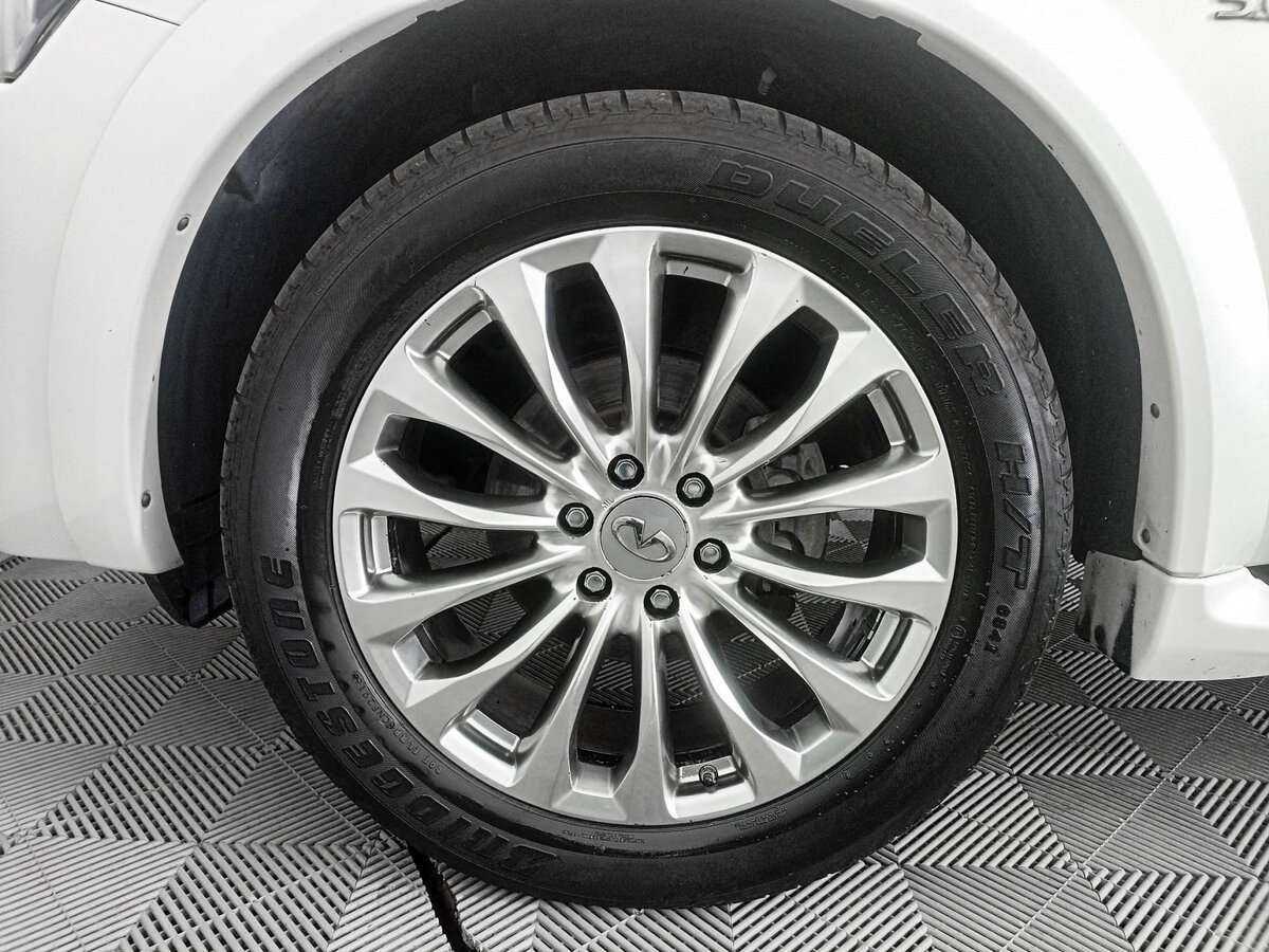 Infiniti QX80, 2016 Фото №18