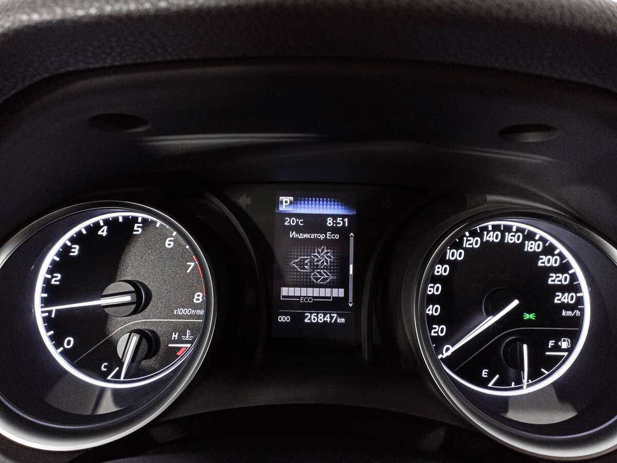 Toyota Camry, 2021 Фото №11