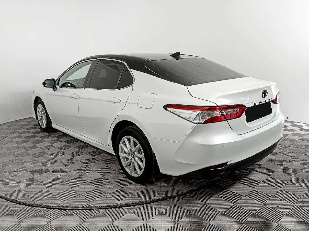Toyota Camry, 2021 Фото №6