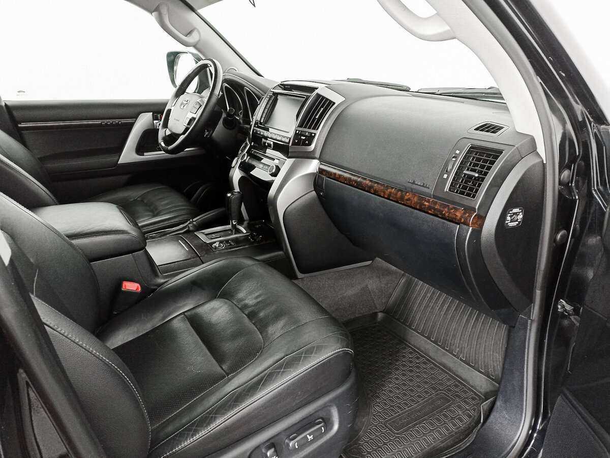 Toyota Land Cruiser, 2013 - 259 136 км. | Фото №7