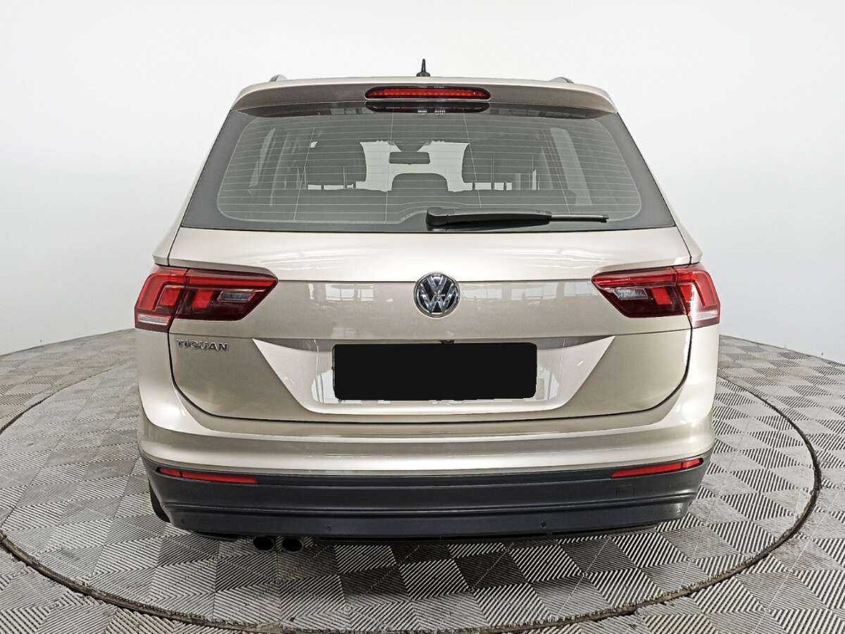 Volkswagen Tiguan, 2020 - 71 102 км. | Фото №6