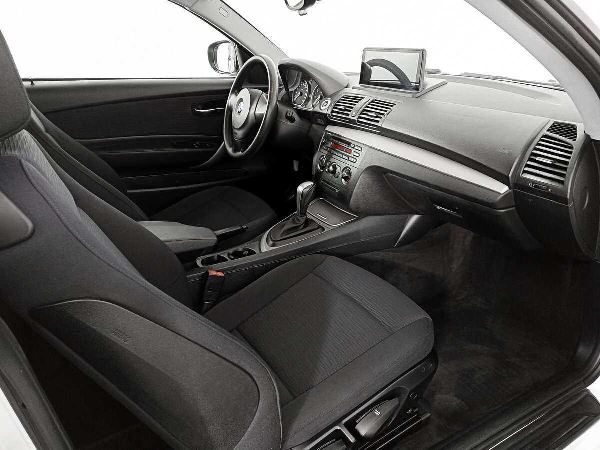 BMW 1 серии 116i, 2010 - 211 942 км. | Фото №7