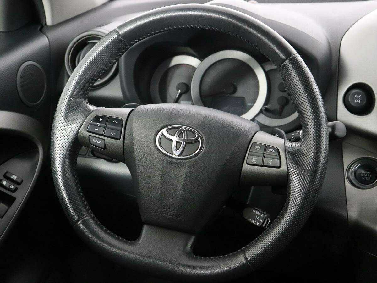 Toyota RAV4, 2011 Фото №13
