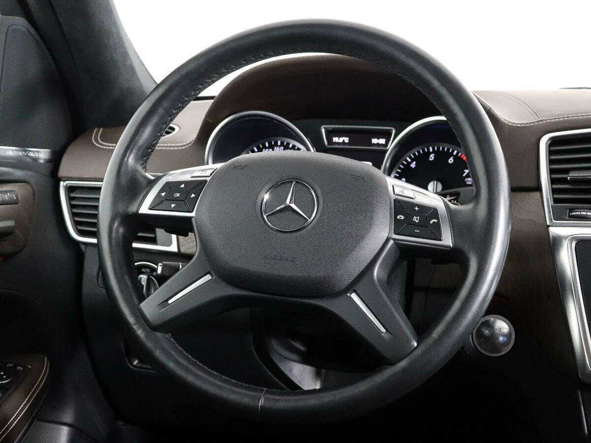 Mercedes-Benz GL-Класс 500, 2013 Фото №18