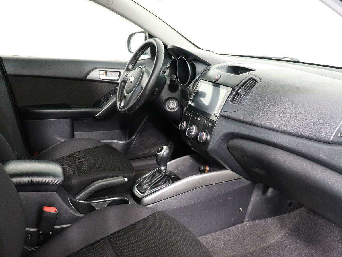 Kia Cerato 6-speed, 2010 - 153 136 км. | Фото №7