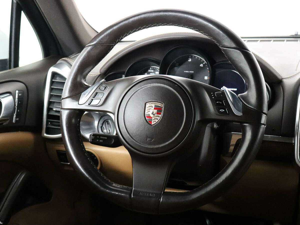 Porsche Cayenne Diesel, 2010 Фото №13