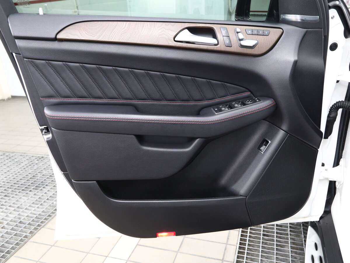 Mercedes-Benz GLE Coupe AMG 43 AMG, 2017 Фото №10