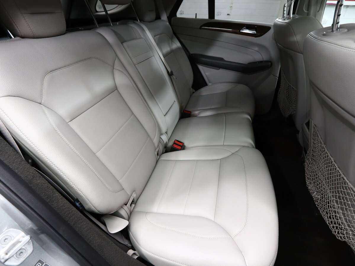 Mercedes-Benz M-Класс 350 CDI, 2011 Фото №12