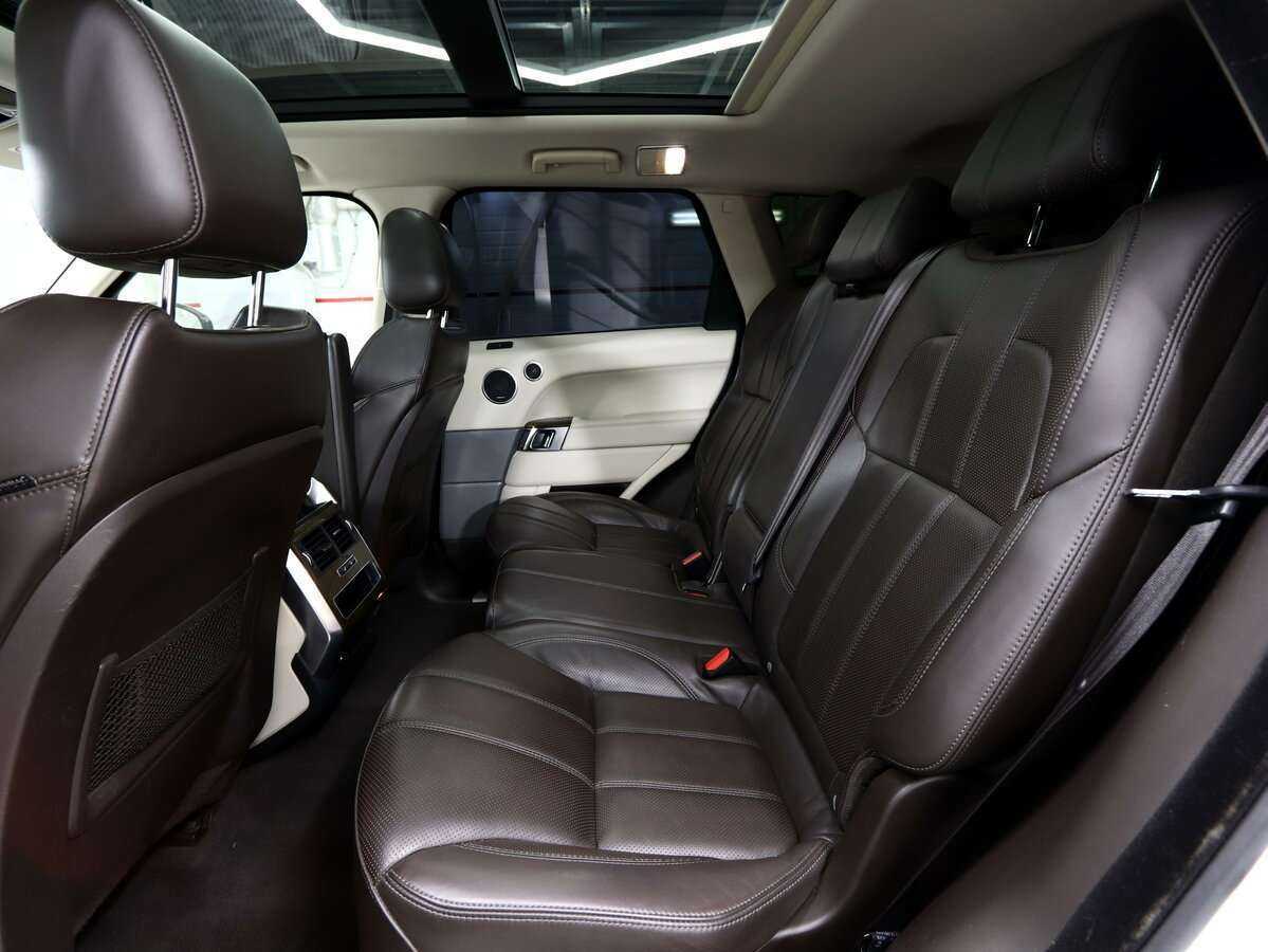 Land Rover Range Rover Sport, 2017 - 212 000 км. | Фото №8
