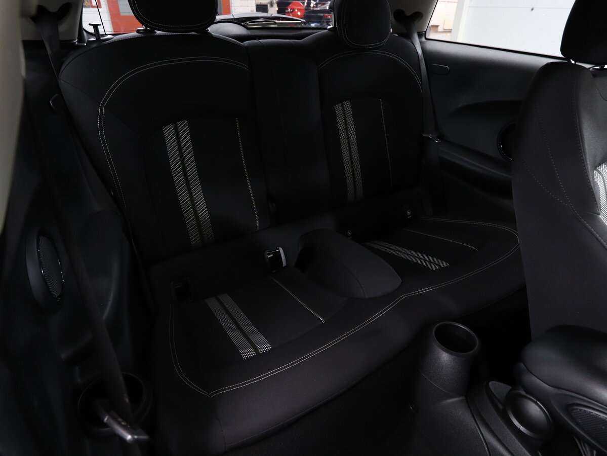 Mini Hatch Cooper S, 2016 Фото №11