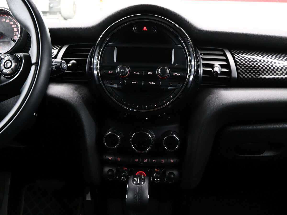 Mini Hatch Cooper S, 2016 Фото №15