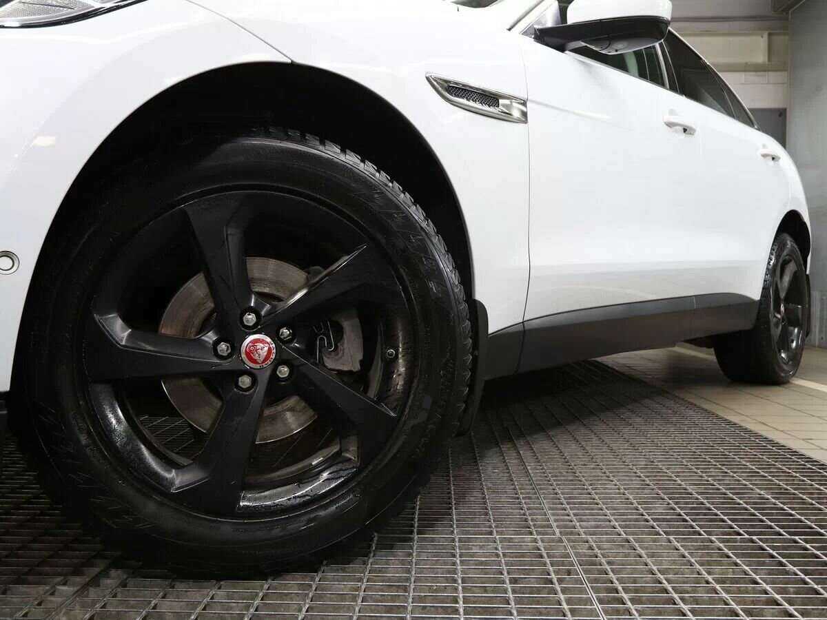 Jaguar F-Pace, 2016 Фото №28