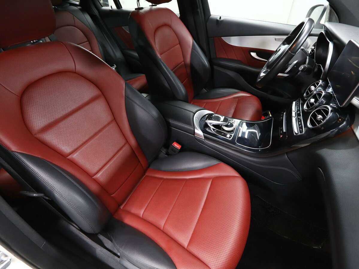 Mercedes-Benz GLC Coupe 250 d, 2018 Фото №12