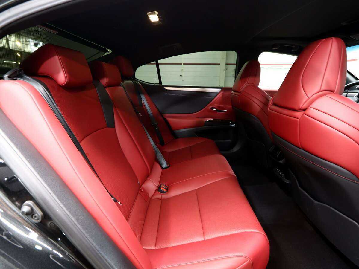 Lexus ES 250, 2021 Фото №14