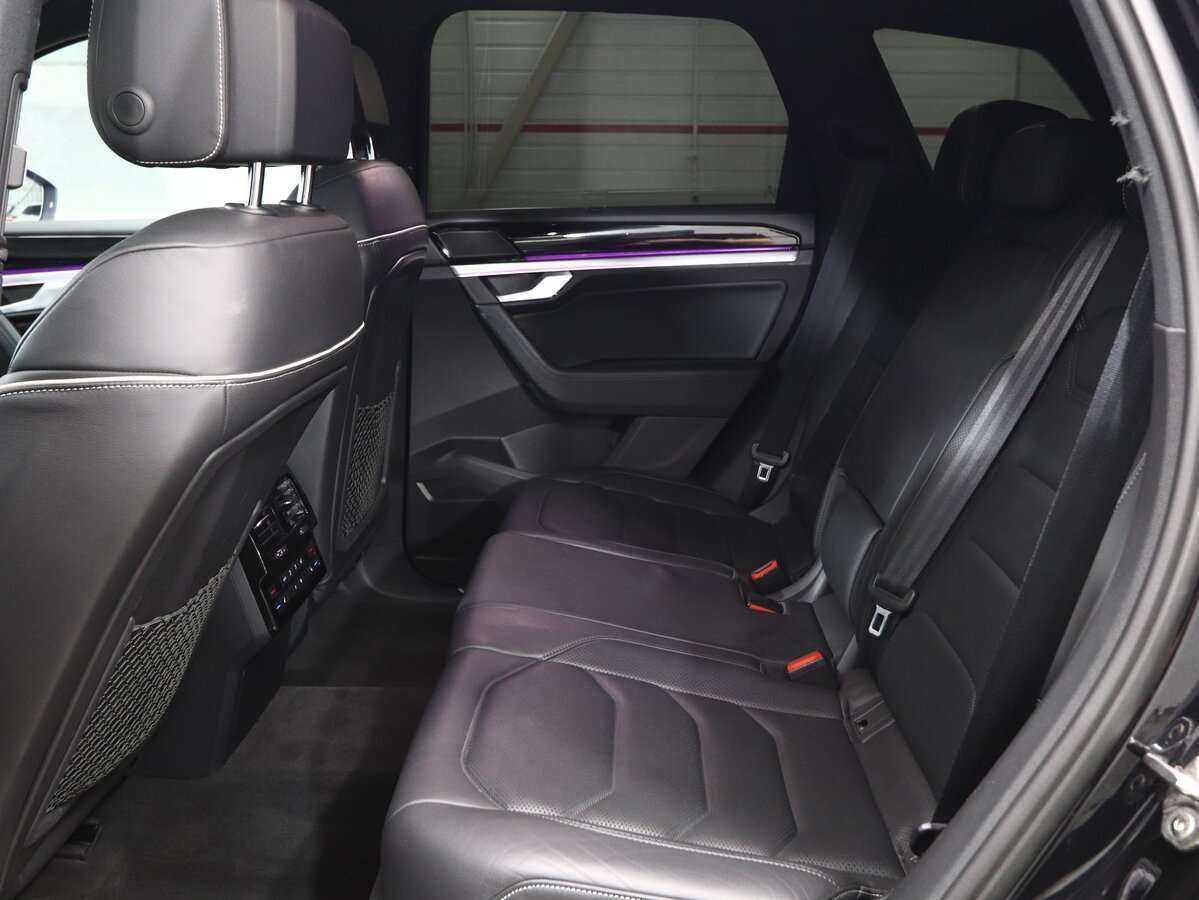 Volkswagen Touareg, 2019 Фото №12