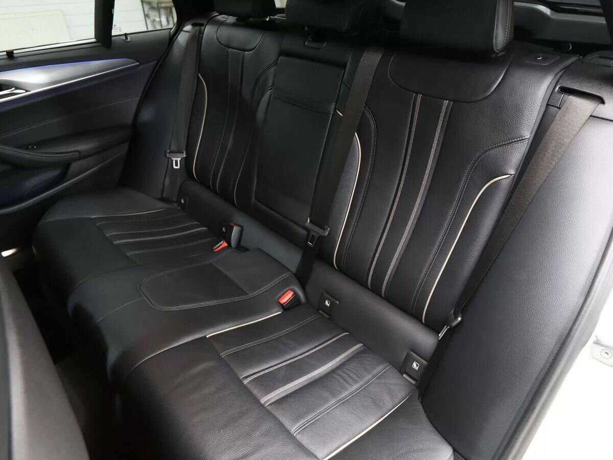 BMW 5 серии 530d xDrive, 2018 Фото №13
