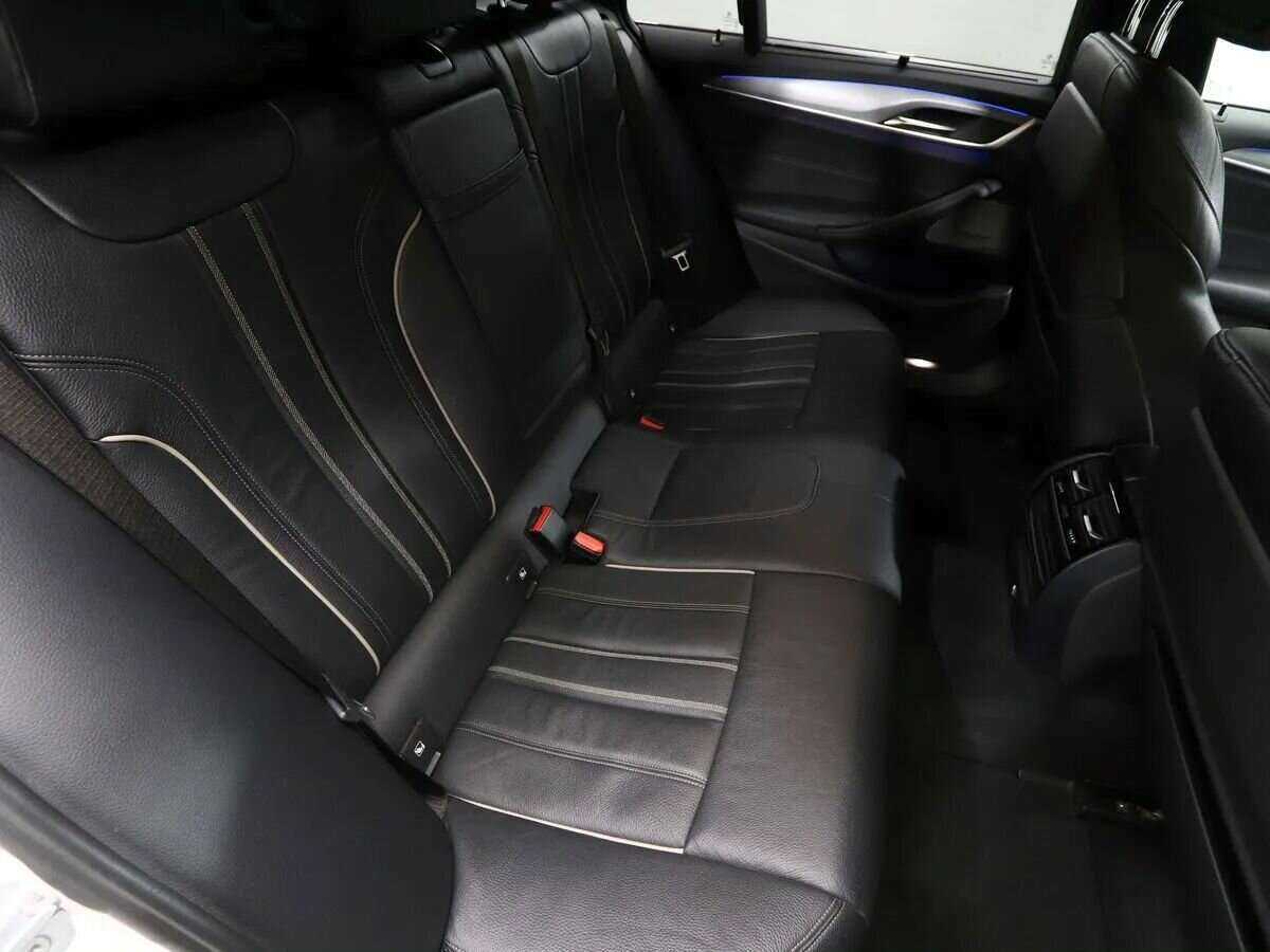 BMW 5 серии 530d xDrive, 2018 Фото №16