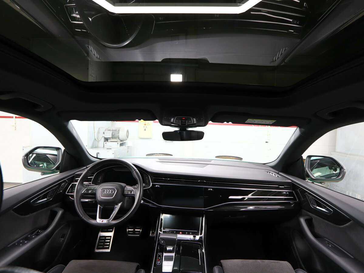Audi Q8 55 TFSI, 2018 Фото №17