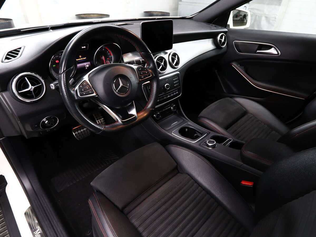 Mercedes-Benz GLA 200, 2016 Фото №10