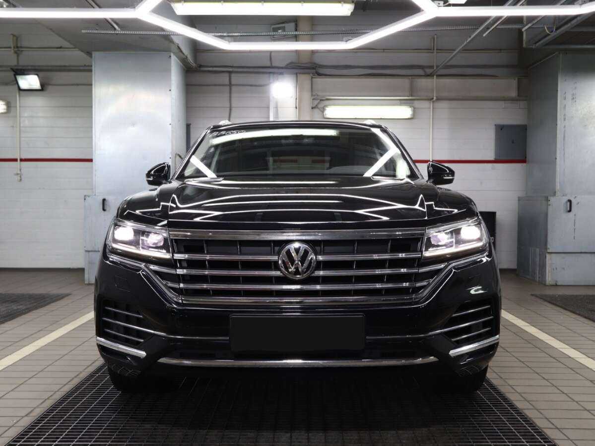 Volkswagen Touareg, 2018 - 80 000 км. | Фото №3