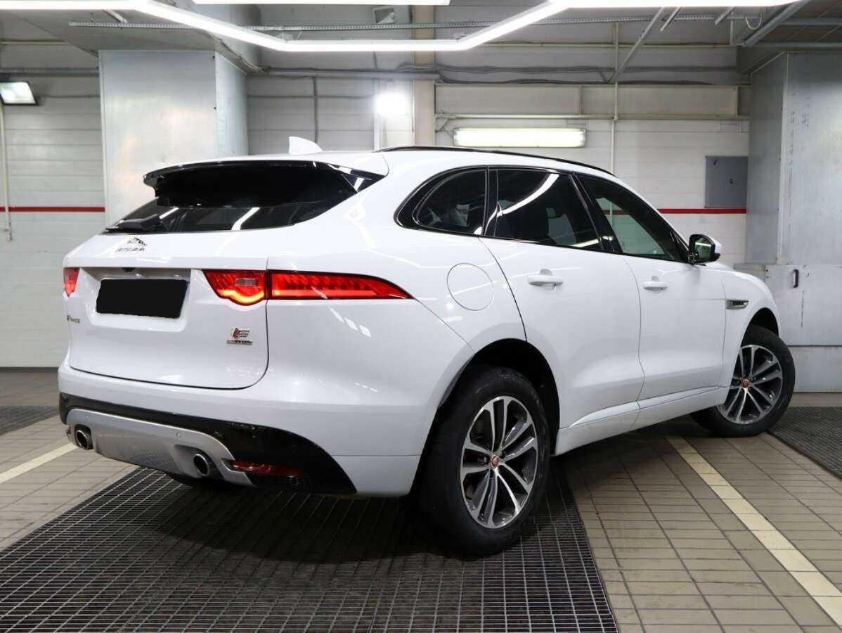 Jaguar F-Pace, 2017 - 61 000 км. | Фото №2