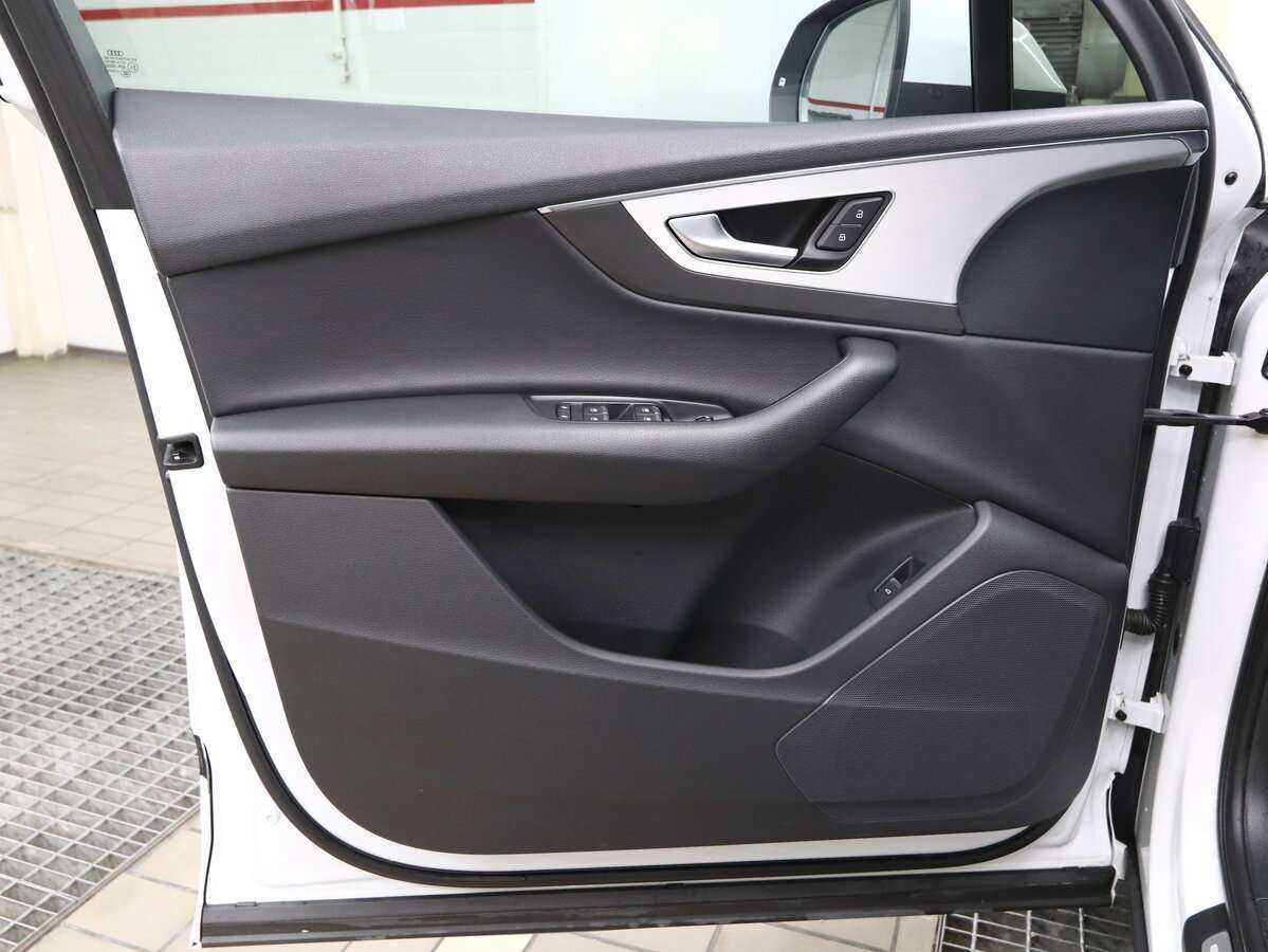 Audi Q7, 2016 Фото №15