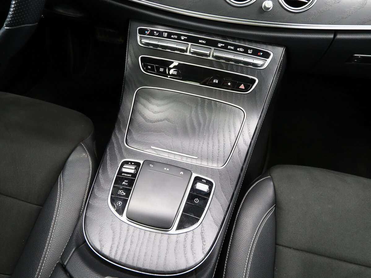 Mercedes-Benz E-Класс 350 d, 2021 Фото №22