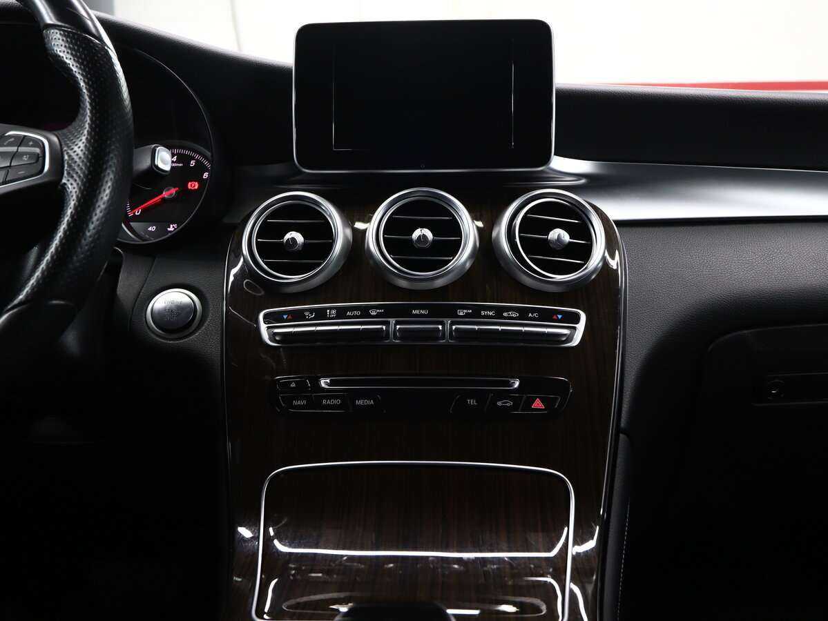 Mercedes-Benz GLC 250, 2015 Фото №17