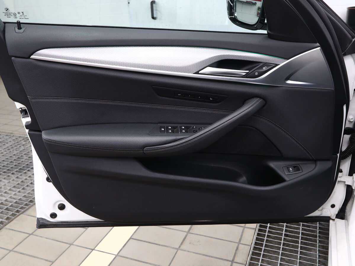 BMW 5 серии 520d, 2019 - 80 000 км. | Фото №6