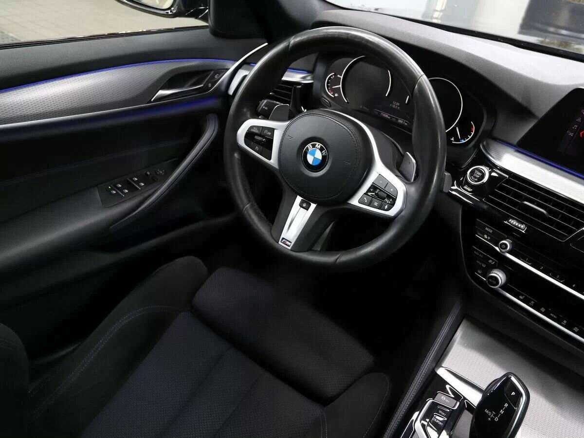 BMW 5 серии 520d xDrive, 2020 Фото №10