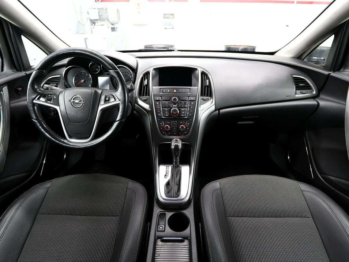 Opel Astra, 2011 Фото №11