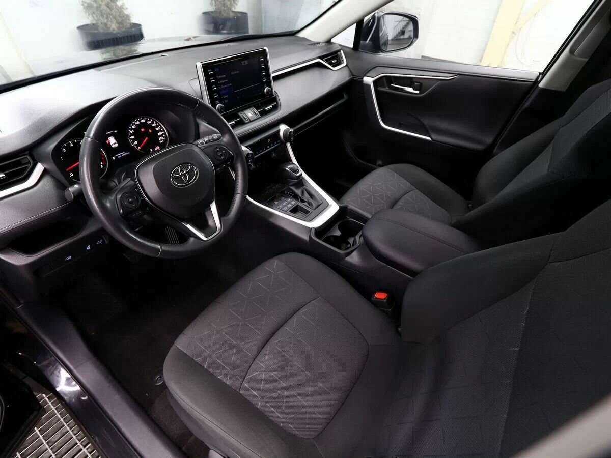 Toyota RAV4, 2019 Фото №8