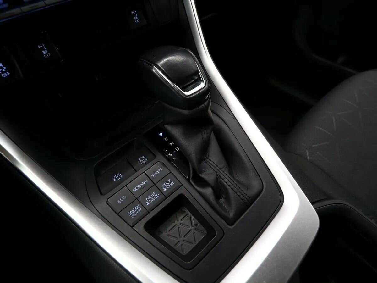 Toyota RAV4, 2019 Фото №19