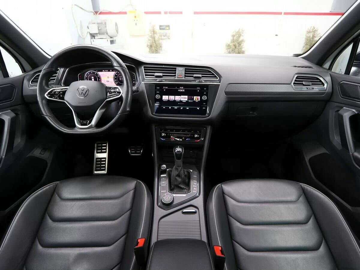 Volkswagen Tiguan, 2021 Фото №14