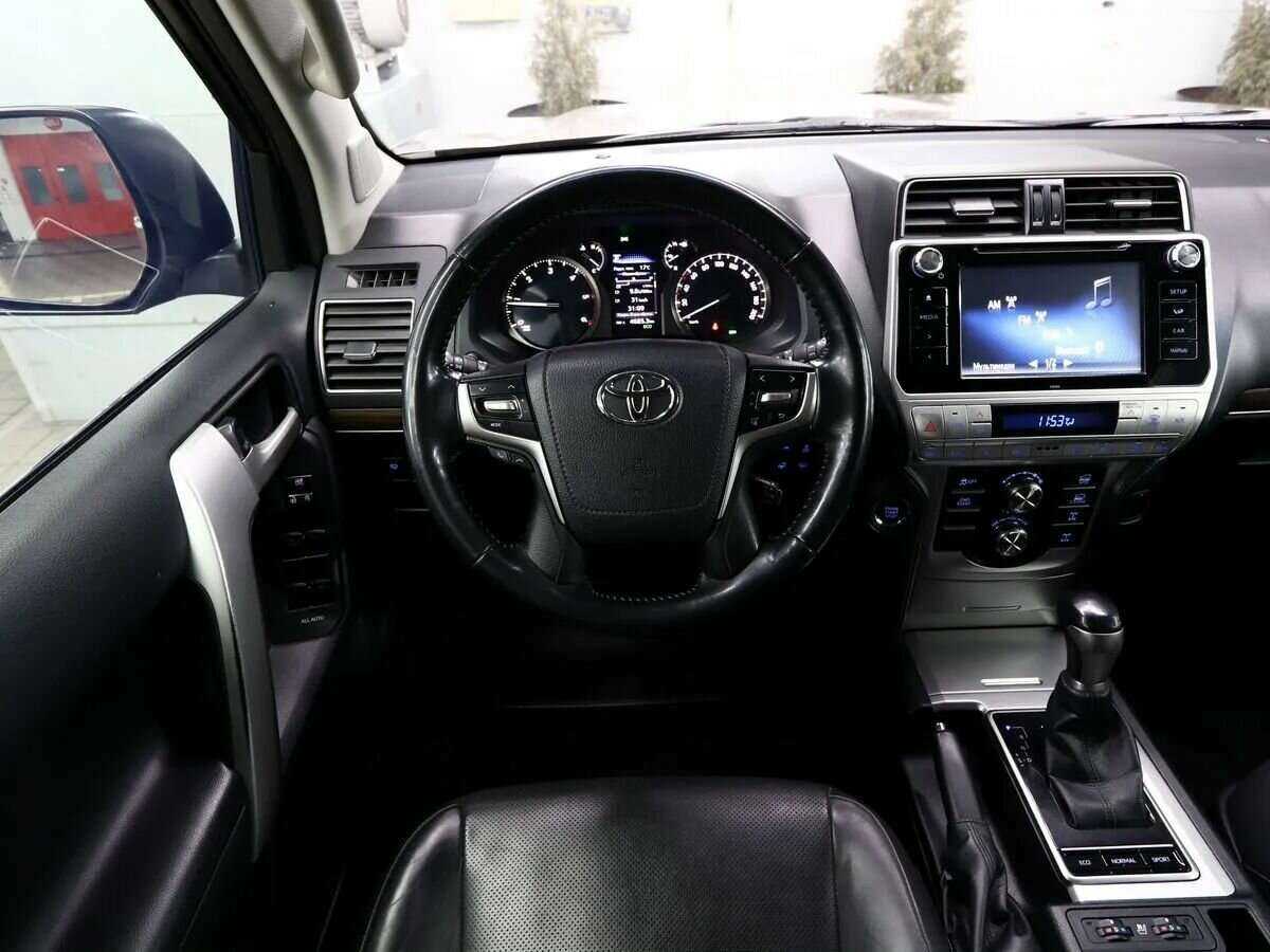 Toyota Land Cruiser Prado, 2018 Фото №16