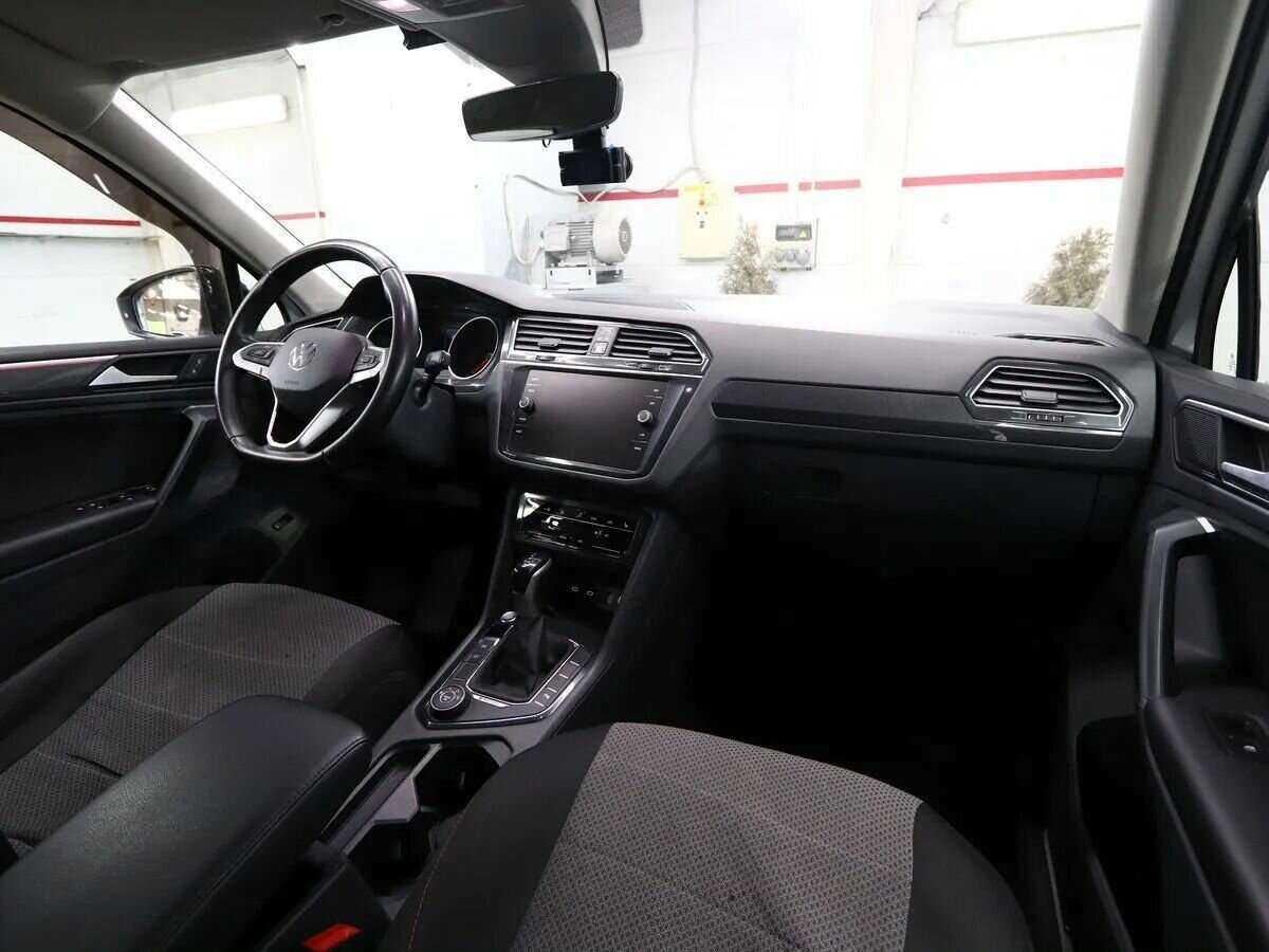Volkswagen Tiguan, 2021 Фото №16