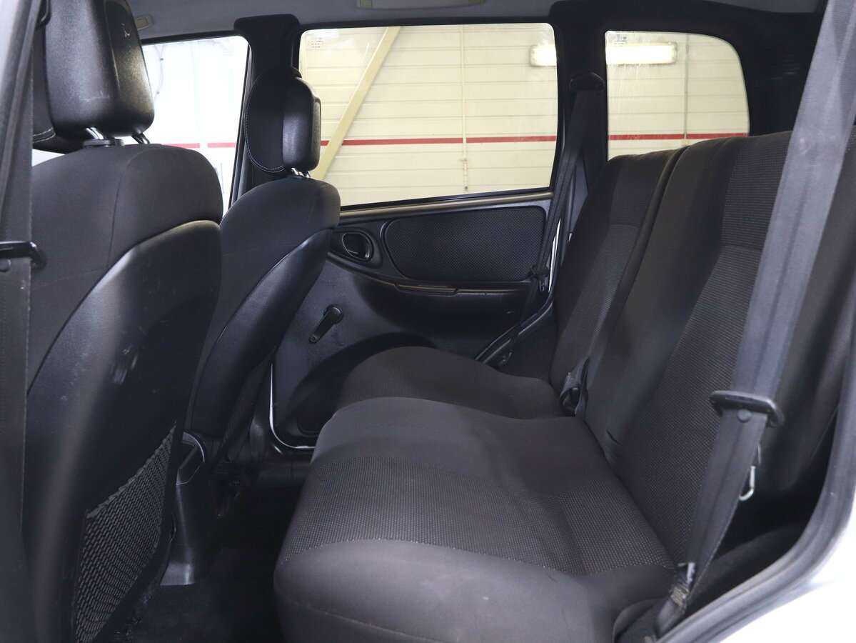 Chevrolet Niva, 2011 Фото №9