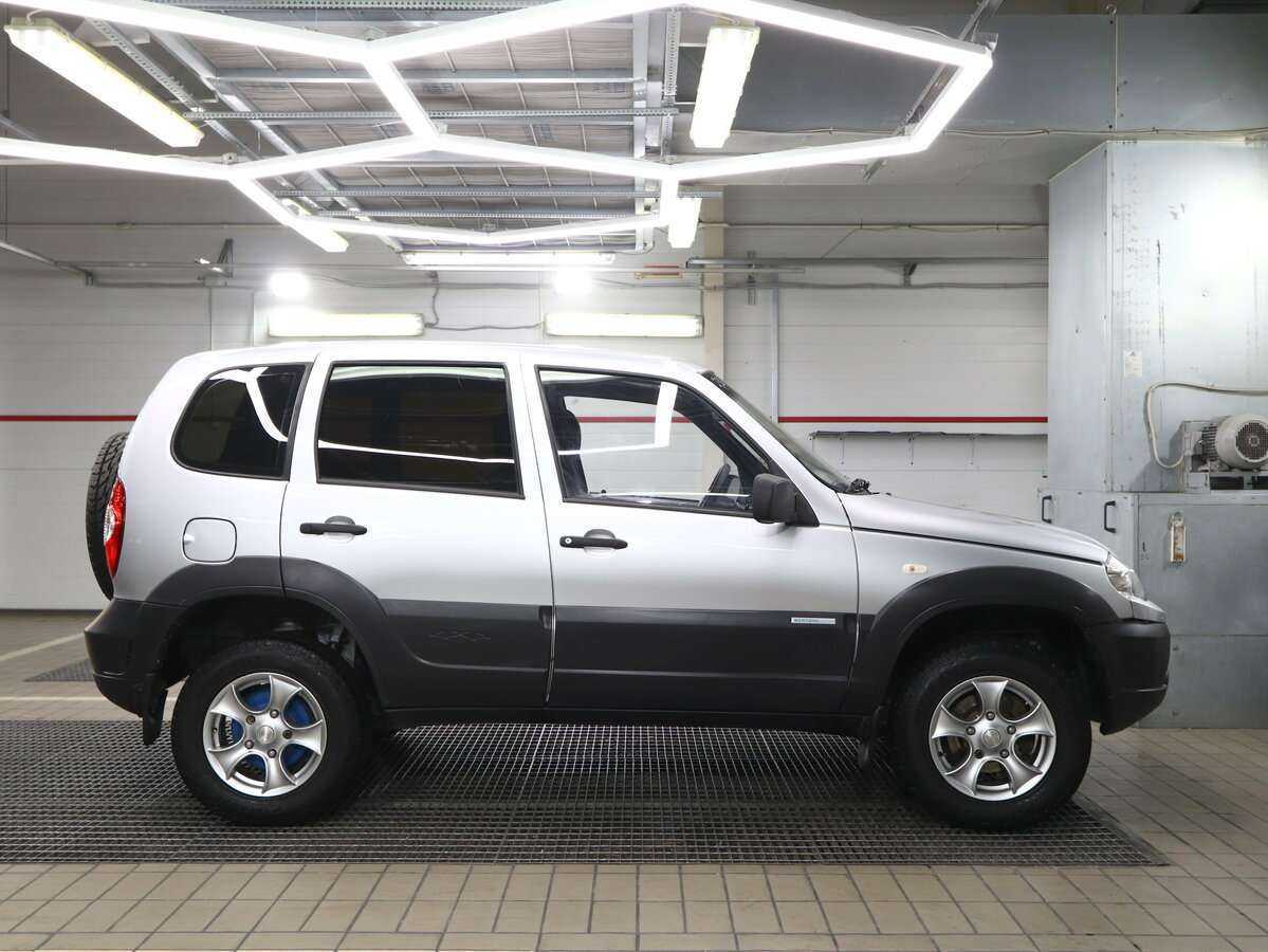 Chevrolet Niva, 2011 Фото №10