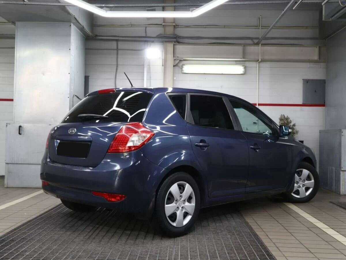 Kia Ceed, 2010 Фото №2