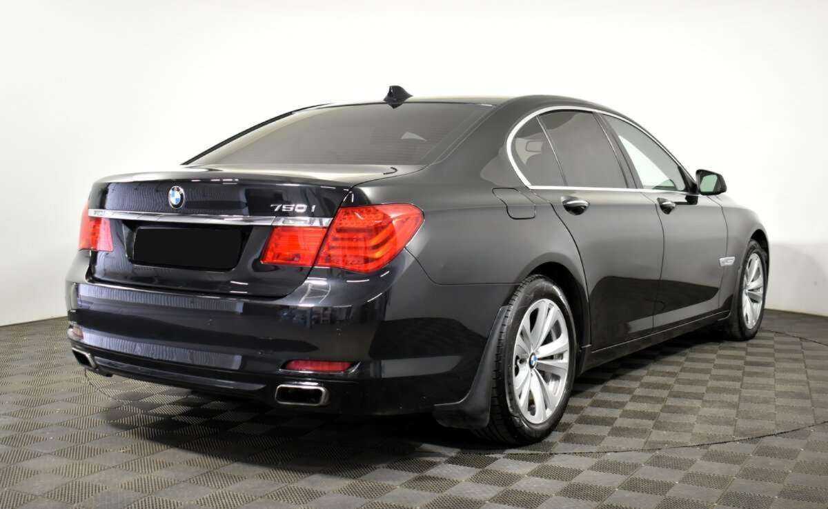 BMW 7 серии 750i xDrive, 2012 - 140 000 км. | Фото №4