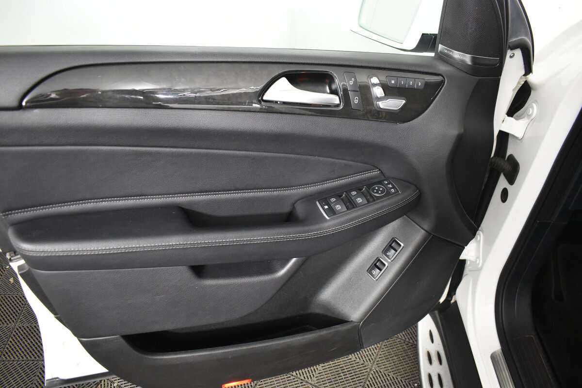 Mercedes-Benz GLS 350 d, 2016 Фото №13