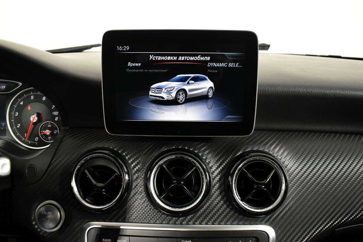 Mercedes-Benz GLA 200, 2018 Фото №9