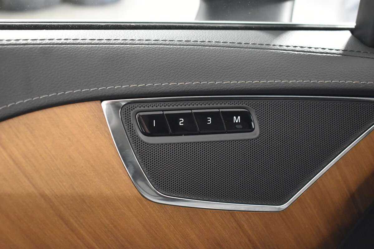 Volvo XC90, 2021 Фото №13