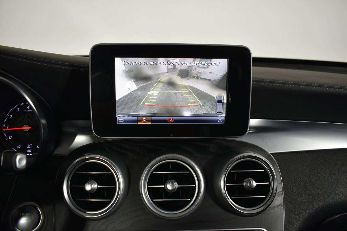 Mercedes-Benz GLC 300, 2018 Фото №11