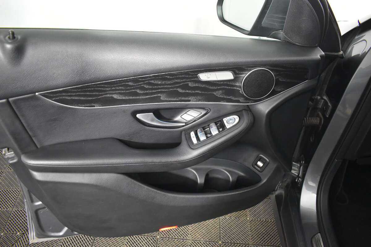 Mercedes-Benz GLC 250 d, 2015 Фото №14