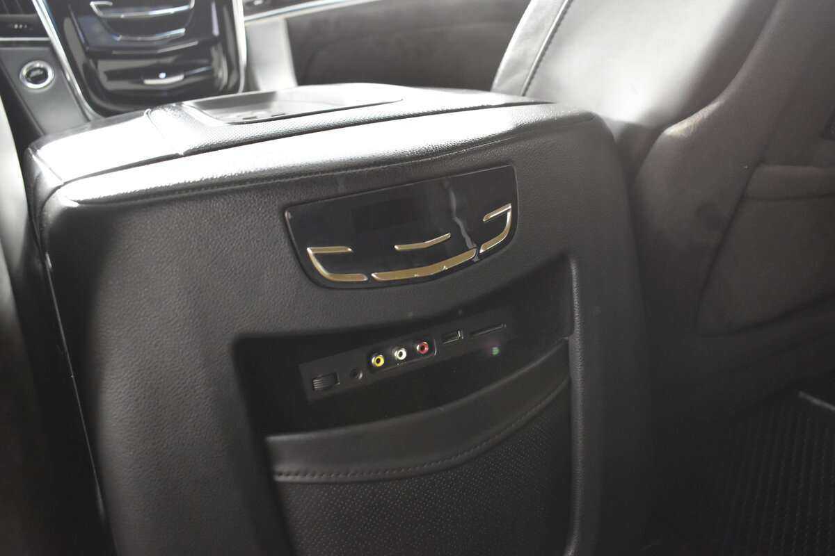 Cadillac Escalade, 2016 Фото №15