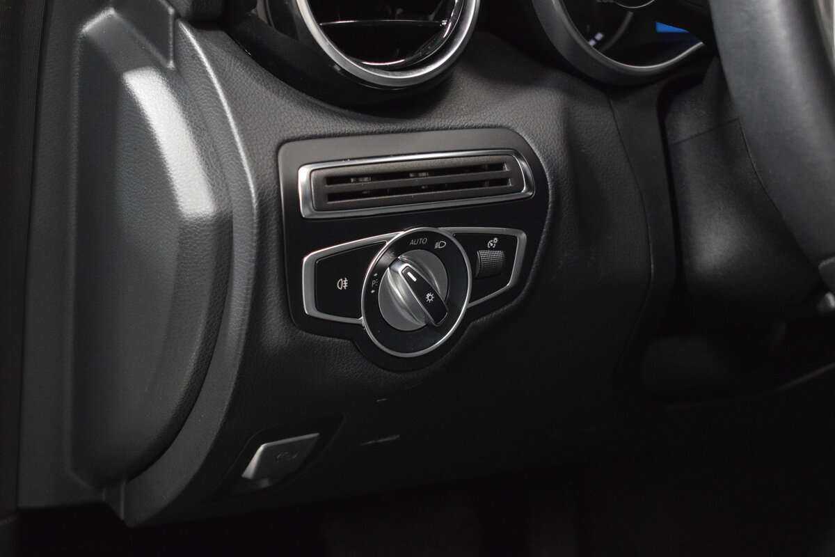 Mercedes-Benz C-Класс 200, 2019 Фото №14