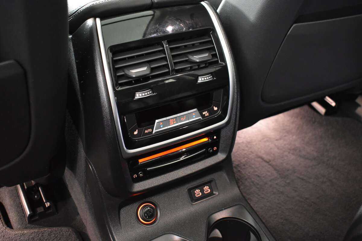 BMW X7 30d, 2019 Фото №15