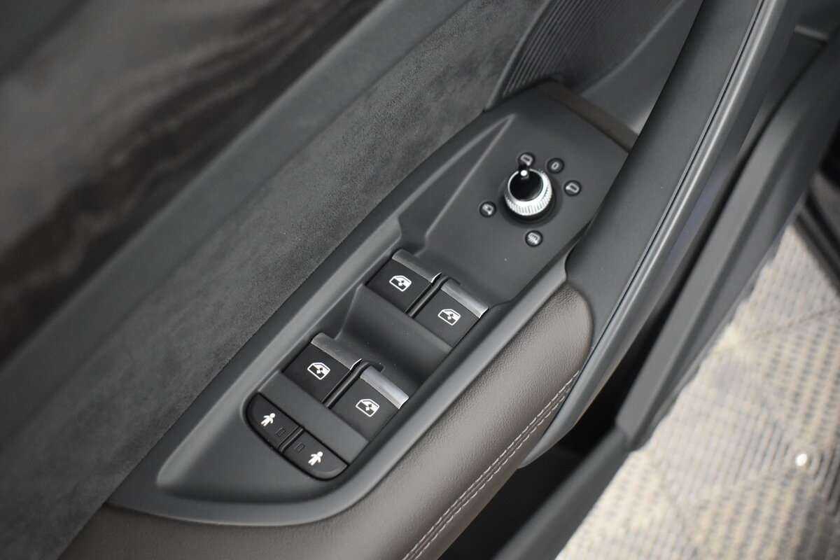 Audi Q5, 2017 Фото №13