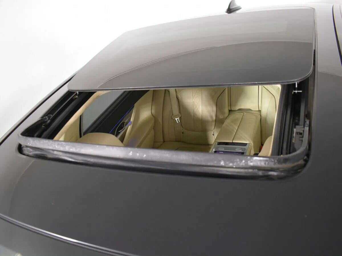 BMW 7 серии 750i xDrive, 2017 Фото №9